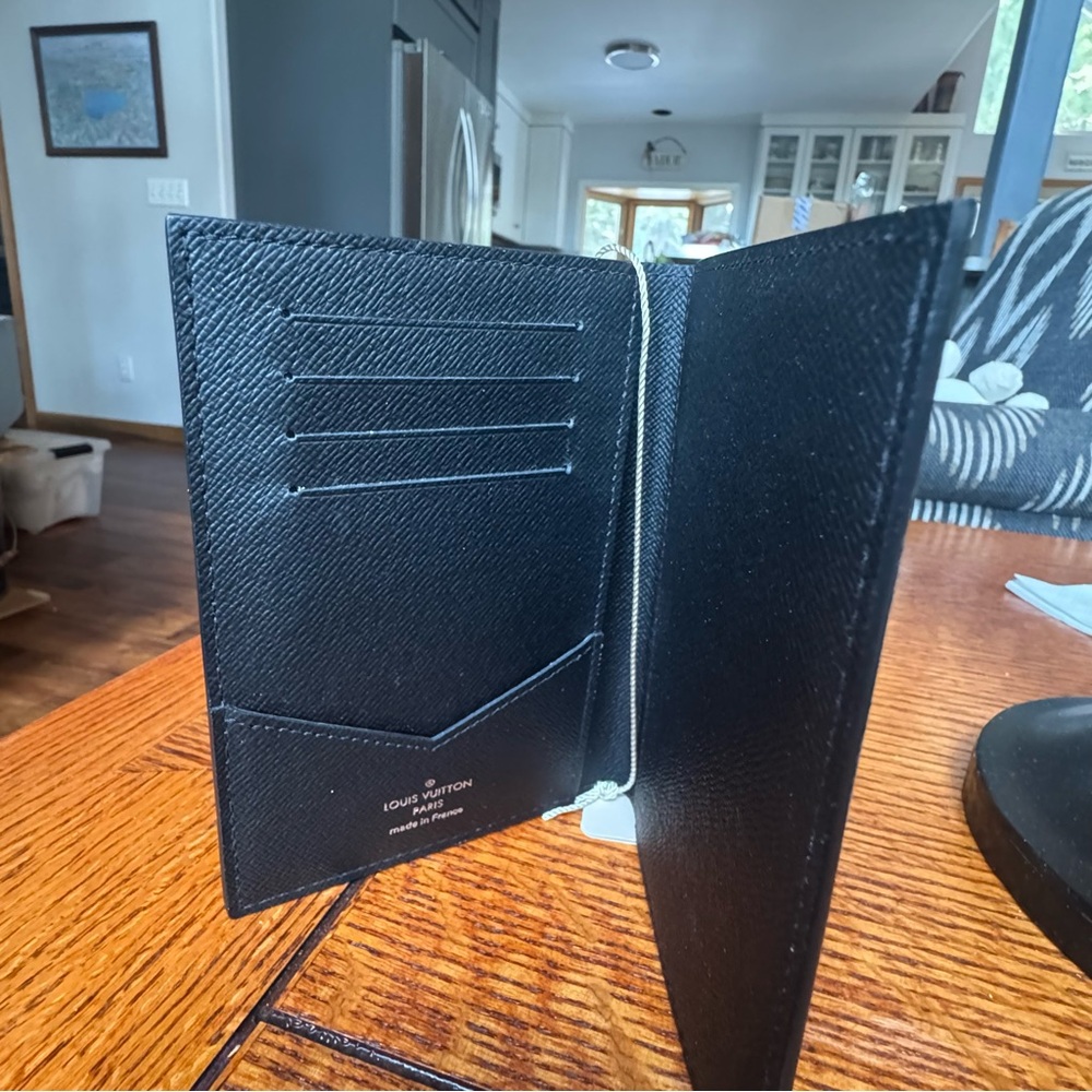 Louis Vuitton Black Leather Card & Passport Holder with box and dustbag